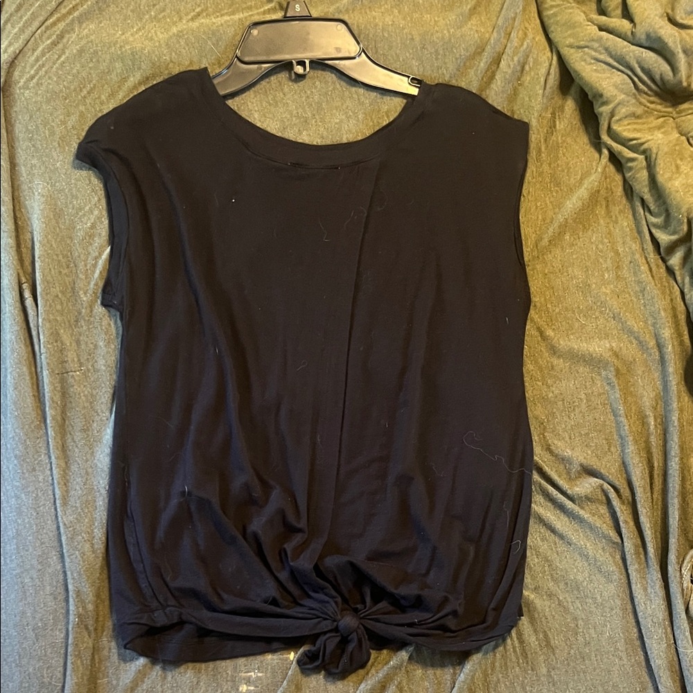 Classic Open Back Black T-shirt